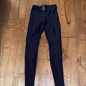 ALO Yoga Super High Waisted, Zip Leggings